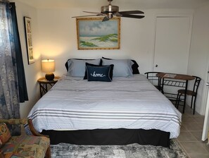 1 bedroom, free WiFi, bed sheets