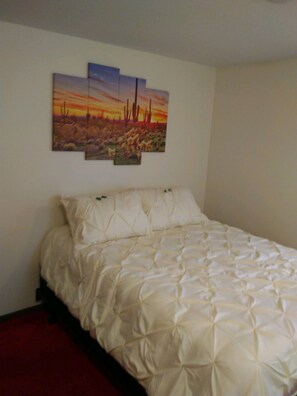 3 bedrooms, free WiFi, bed sheets, wheelchair access