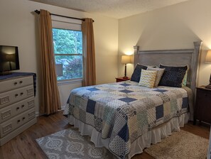 2 habitaciones, tabla de planchar con plancha y wifi gratis 