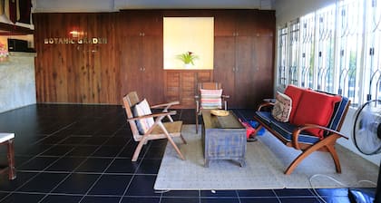 Botanic Garden Nan Guest House