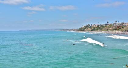 Uusittu rannikkopaikkojen päivitetty keittiö, kävellä rannalle!