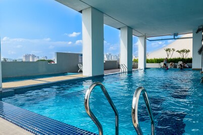 Boulevard Serve Apartment Homestay by Goopro