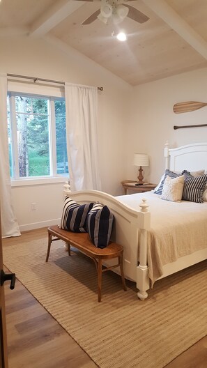 4 bedrooms, iron/ironing board, free WiFi, bed sheets - North Pine Cottage #1 (Brainerd)