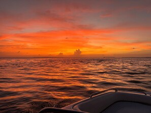 Chaise longue, serviettes de plage