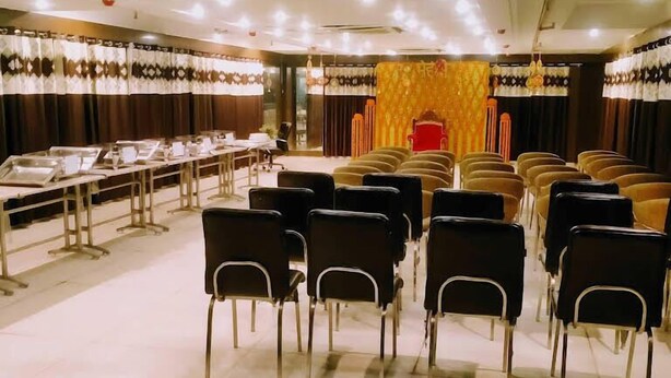 Unclassified image, 1 of 5, button - hotel p s international (Lucknow)