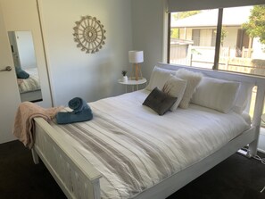 3 bedrooms, desk, iron/ironing board, travel cot