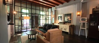 Phuket 346 Guest House