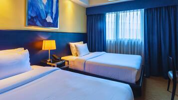 Habitación doble Deluxe | 1 habitación, escritorio y wifi gratis