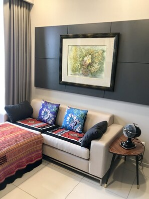 Apartment, 1 Bedroom | Living room | Smart TV, Netflix - Magical View Homestay at The Robertson (Kuala Lumpur)