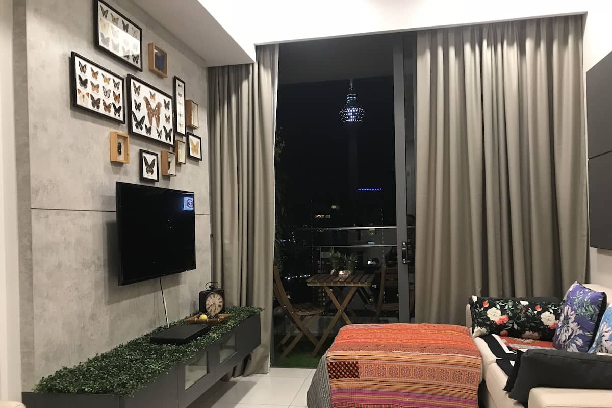 Apartment, 1 Bedroom | Iron/ironing board, WiFi (free)