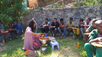 Khuôn viên nơi lưu trú