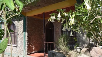 Entrada al alojamiento