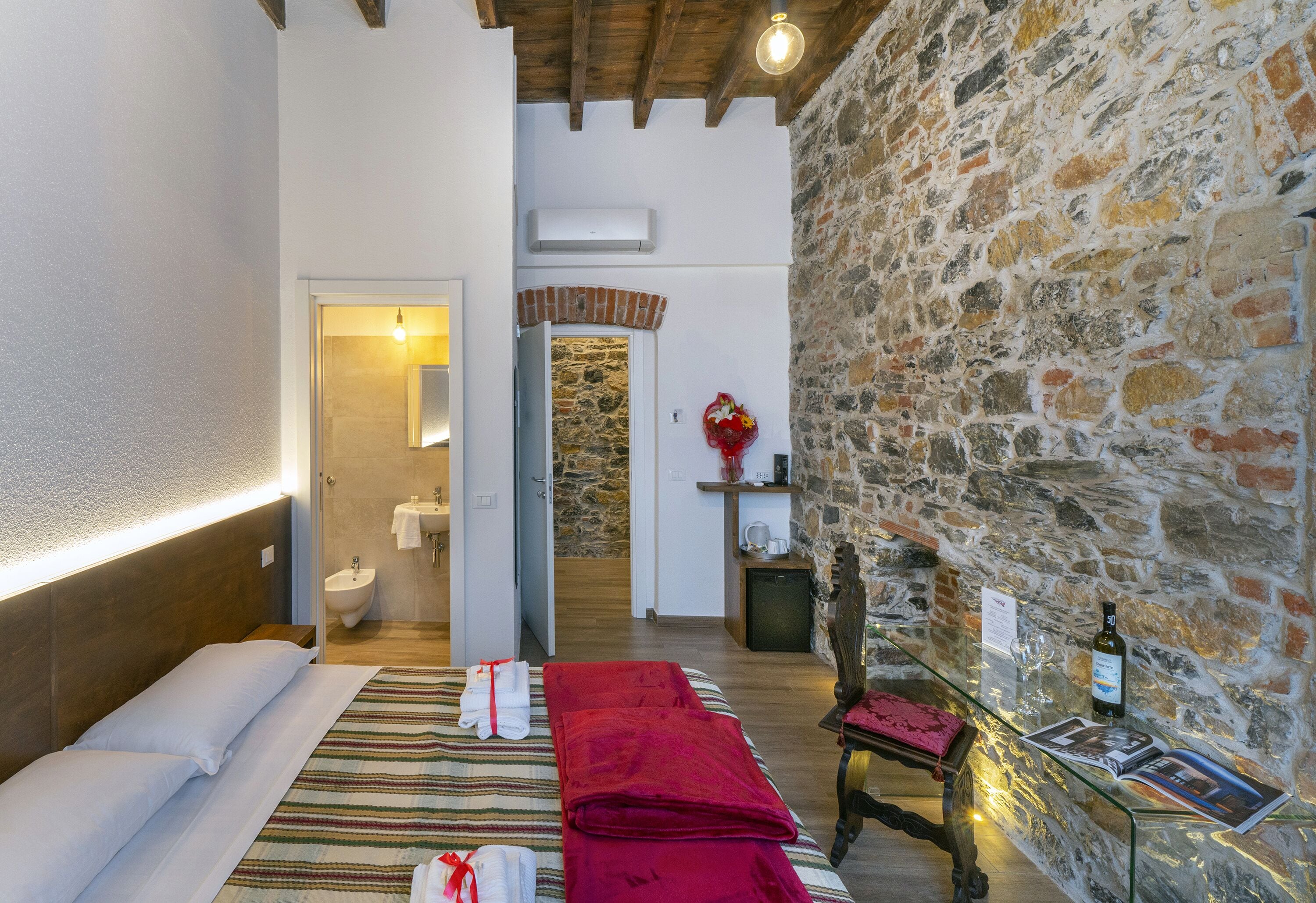 Kahden hengen deluxe-huone (yksi tai kaksi sänkyä) | Näkymä huoneesta