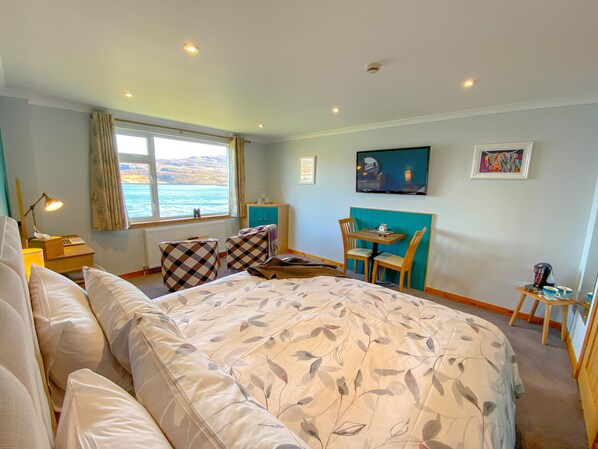 Chambre Double Supérieure, salle de bains attenante, vue mer | 1 chambre