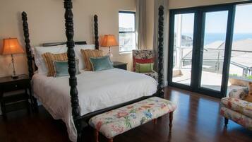 Deluxe House, 5 Bedrooms, Non Smoking, Partial Ocean View | 5 bedrooms, individually decorated, individually furnished, desk