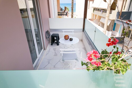 Ilias House,Next to Beach & All Amenities