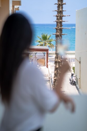 Ilias House,Next to Beach & All Amenities