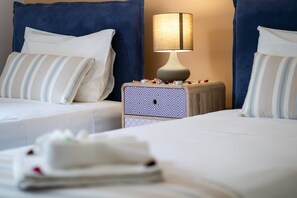 1 chambre, coffres-forts dans les chambres, fer et planche à repasser