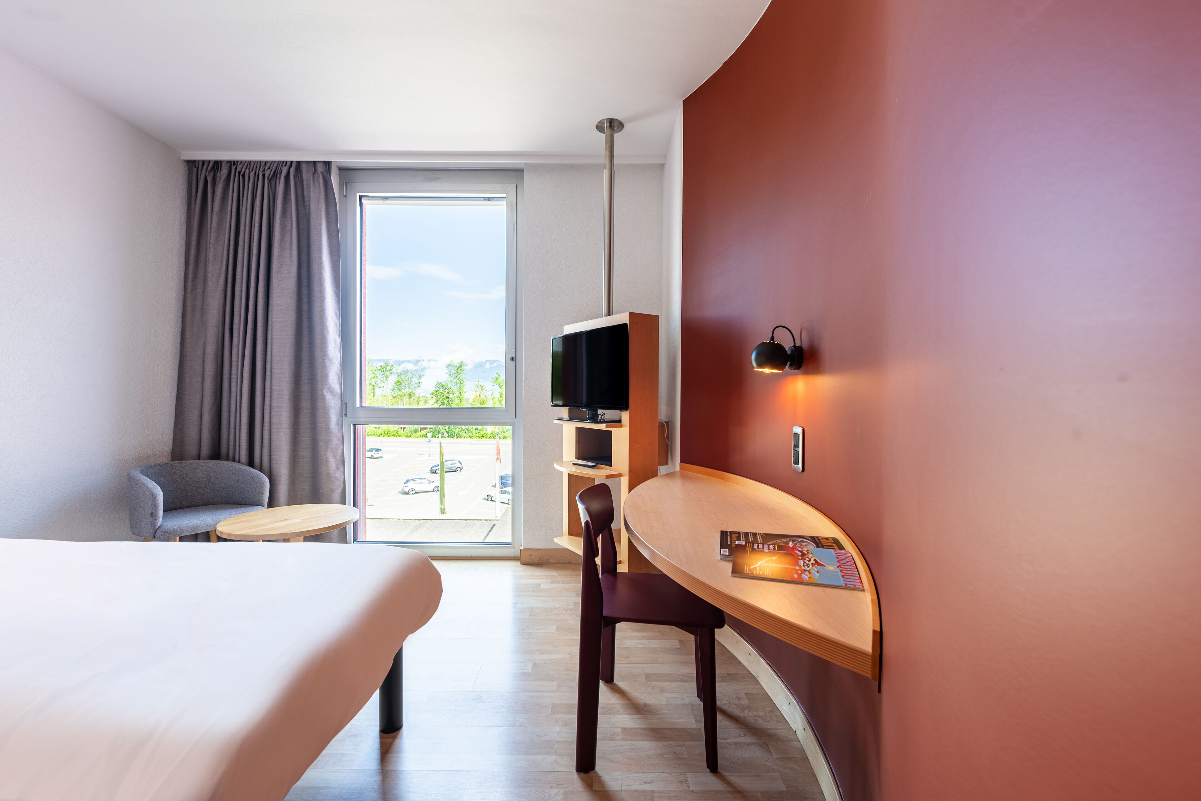 double room | premium bedding, in-room safe, desk, blackout curtains