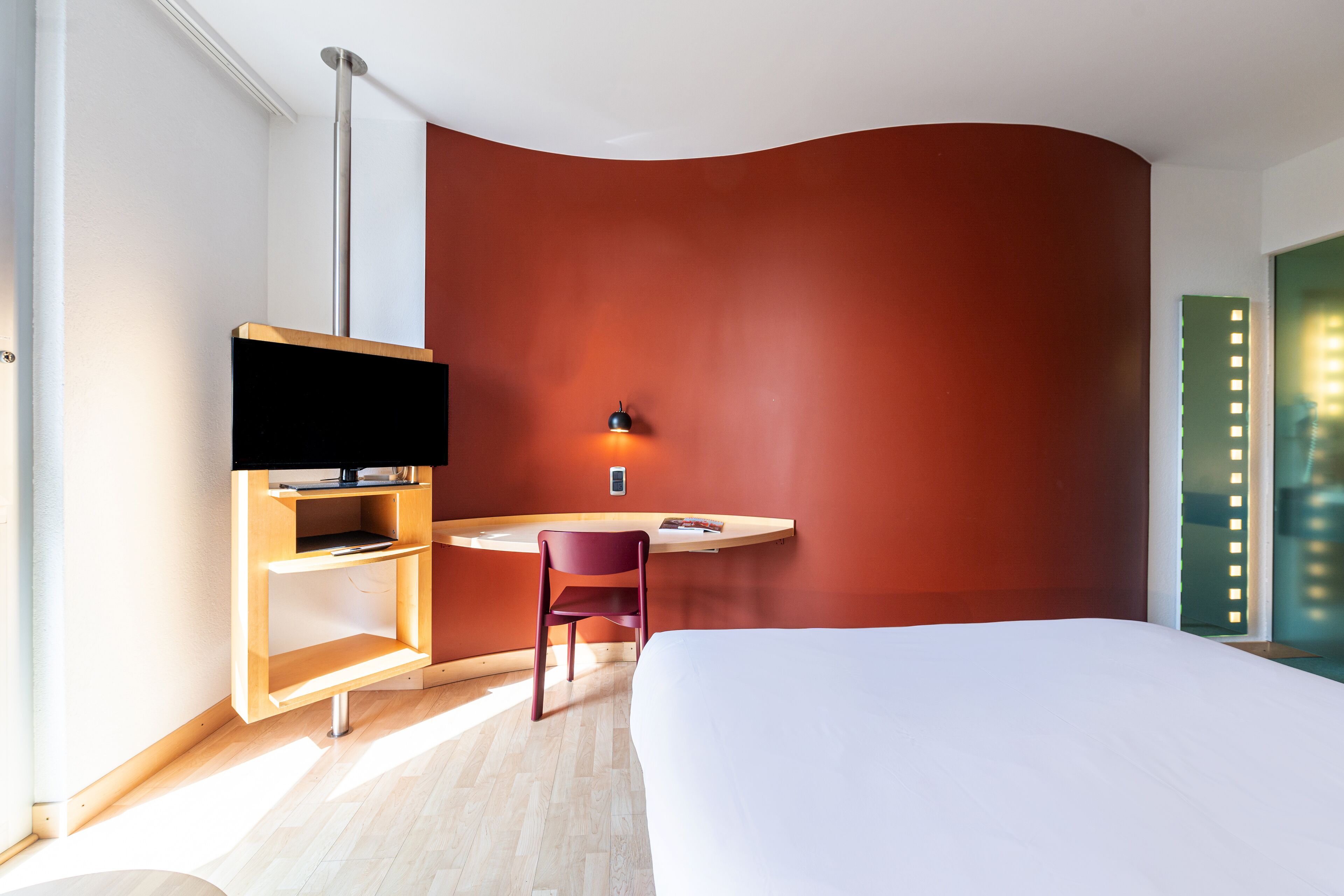 premium bedding, in-room safe, desk, blackout curtains