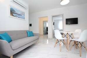 Appartement, 2 chambres | Coin séjour