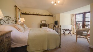 Double Room with Balcony - Lane House (Kendal)