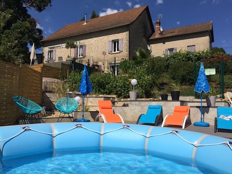 Outdoor pool. Les Conches - Le Gite