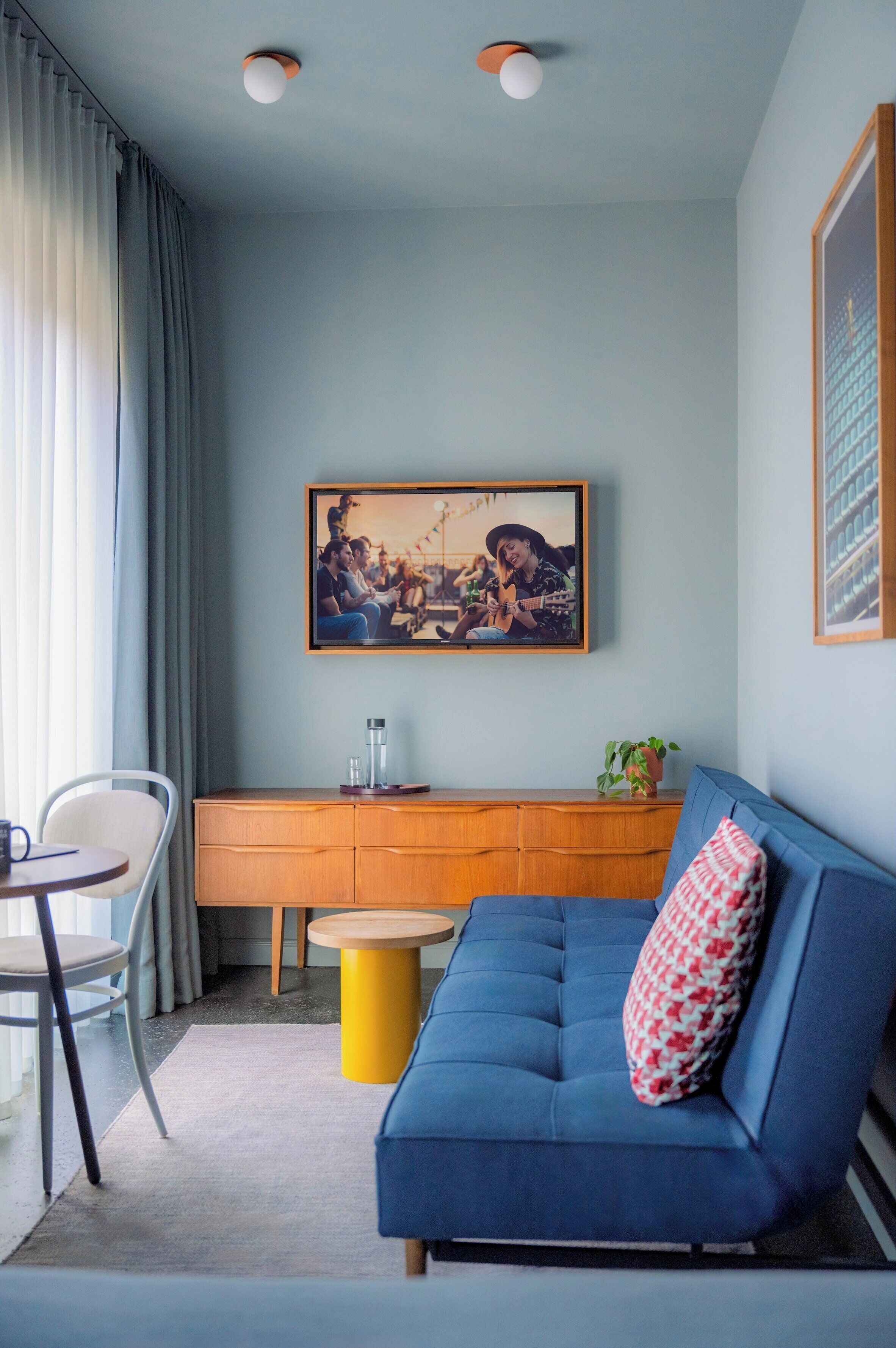 room, 1 double bed (one of a kind plus bigger) | living room | flat-screen tv