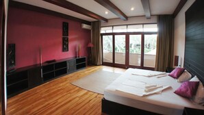 2-Bedroom Town House | Bathroom | Shower, free toiletries, towels - Bliss Yoga Resort at Koh Samui (Koh Samui)