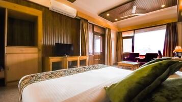 Couette en duvet d'oie, minibar, bureau
