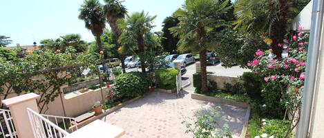 Appartamento, 2 camere da letto, balcone | Vista balcone