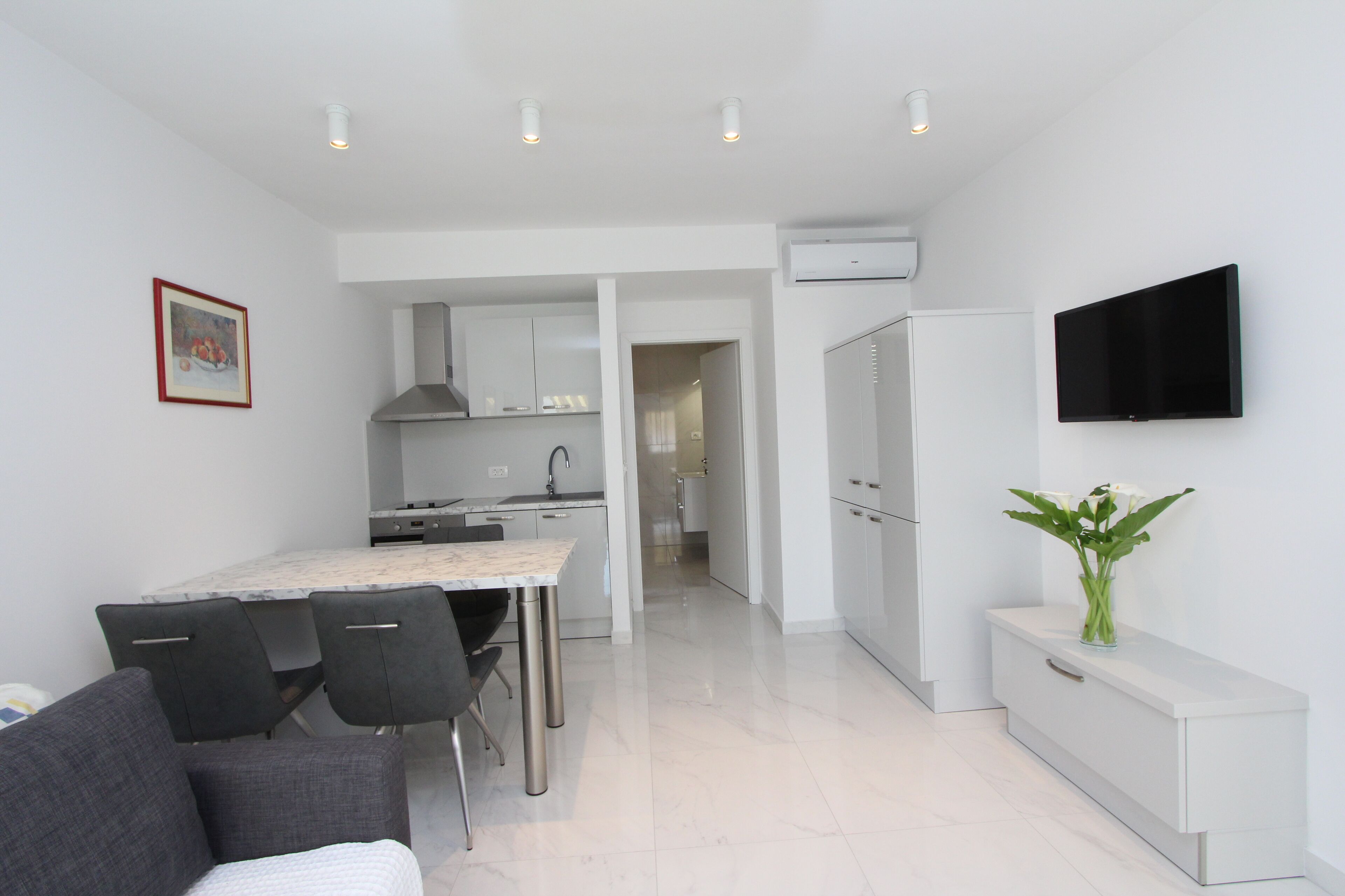 Appartement, 1 chambre (3) | Aire de séjour | Téléviseur à écran plat