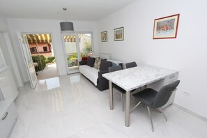 Apartment, 1 Schlafzimmer (3) | Wohnbereich