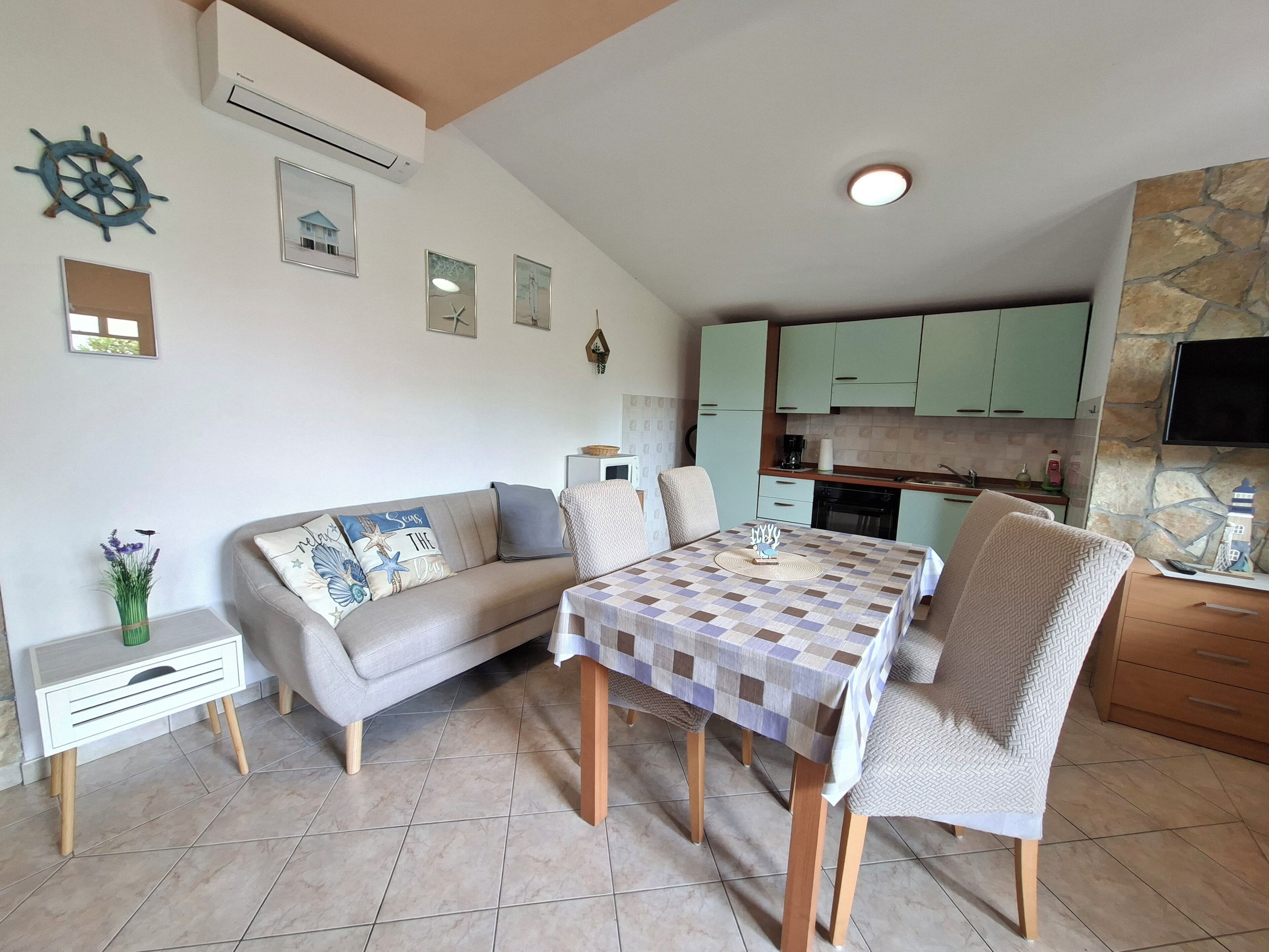 Studio, Terrace (Bungalow) | Private kitchen | Fridge, microwave, stovetop, coffee/tea maker