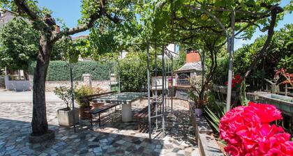 Apartments Divna