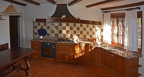 Private kitchen