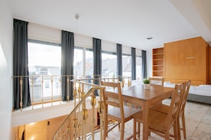 Deluxe appartement, 2 slaapkamers, uitzicht op tuin, hoek (incl. end cleaning fee €59) | Uitzicht vanaf balkon