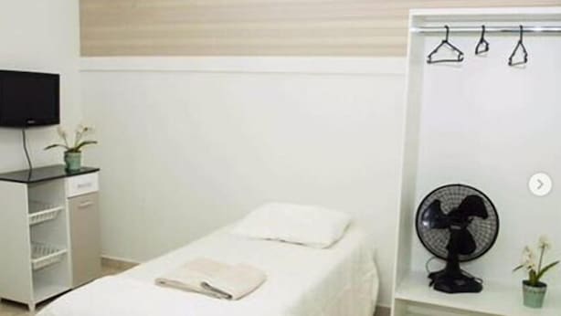 Minibar, free WiFi, bed sheets - Hostel Zampollo (Goiania)