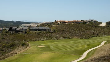 Pemandangan dari properti