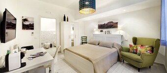 Just 50 meters from one of the most beautiful and renowned beaches of the Ragusa