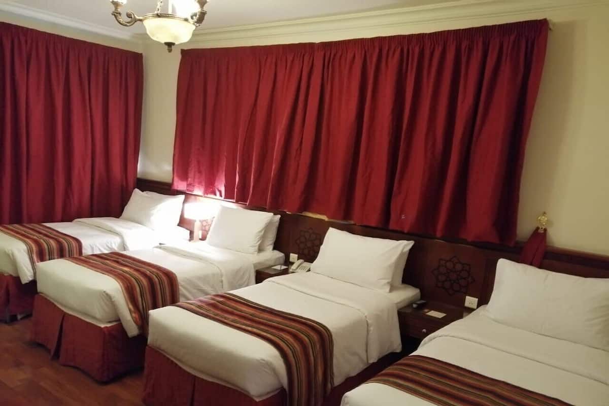 Standard-Vierbettzimmer