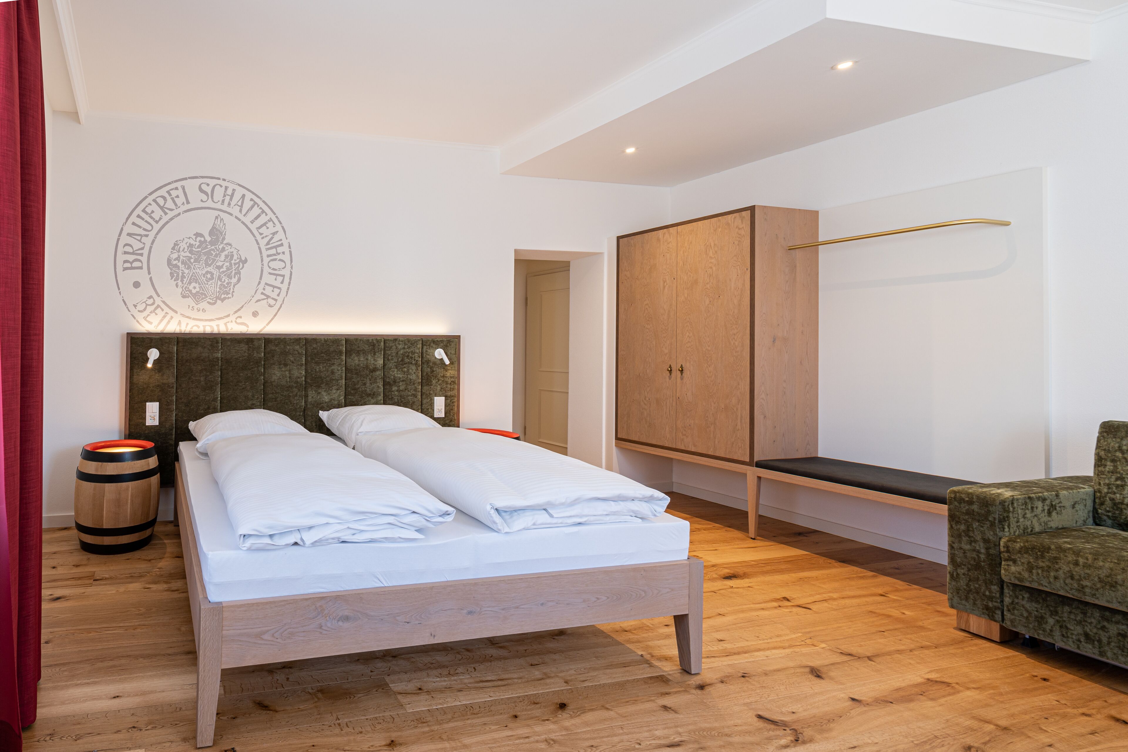 junior studio suite | 1 bedroom, hypo-allergenic bedding, minibar, in-room safe