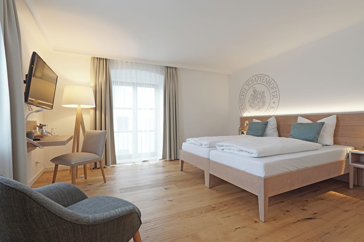 Hypo-allergenic bedding available, minibar, in-room safe, desk