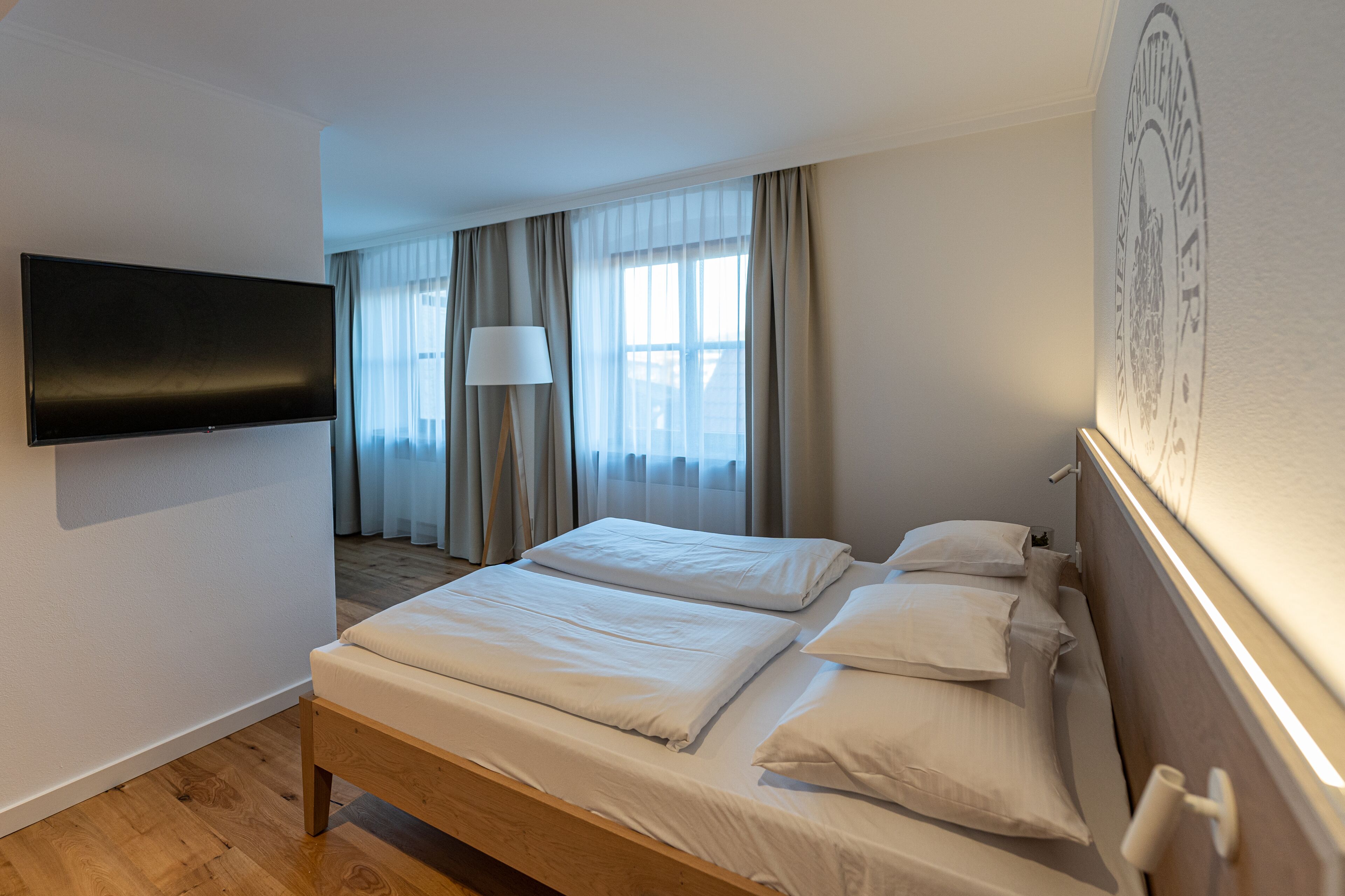 comfort single room | 1 bedroom, hypo-allergenic bedding, minibar, in-room safe