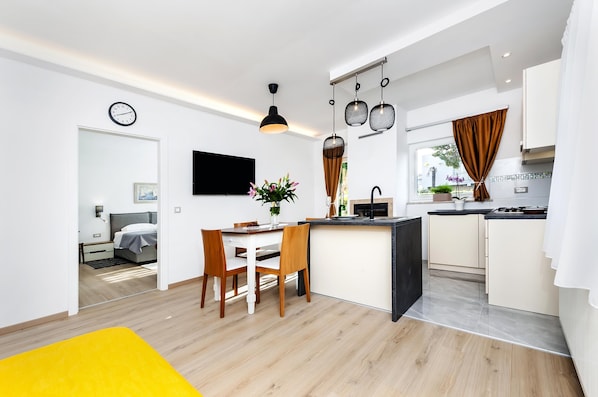 Appartement, 1 chambre | Coin séjour