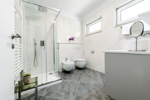 Apartment, 1 Schlafzimmer | Badezimmer | Haartrockner, Handtücher