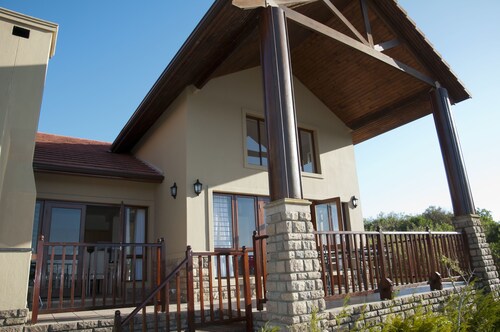 Villa 16