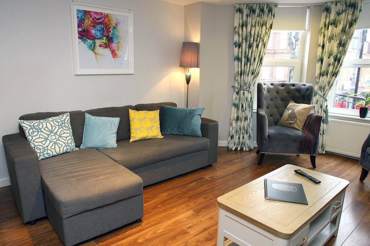 Superior Apartment, 2 Bedrooms (Max 6 people)