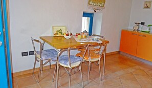 Apartment | In-room dining