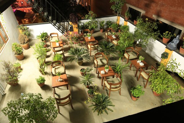Restaurant - Royal Kings Hotel (Kathmandu)